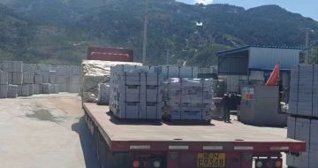 昌都 芝麻白仿形路沿石，直形路沿石