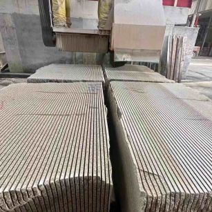 昌都 车间生产日常，黄金麻白麻花岗岩