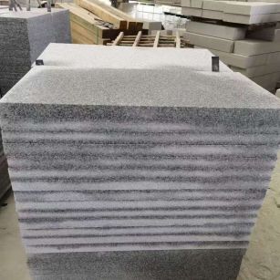 昌都 芝麻白5公分火烧地铺成品，900*400，规格可定制