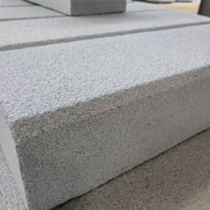 昌都 芝麻灰荔枝面路沿石