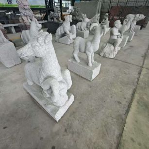 昌都 芝麻白花岗岩造型立体雕刻——十二生肖