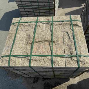 昌都 黄金麻花岗岩石材自然面蘑菇石成品