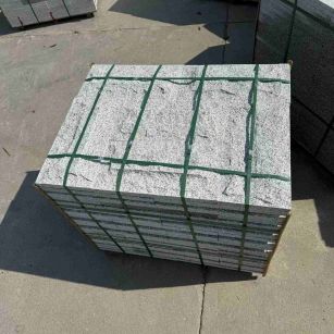 昌都 白麻花岗岩石材自然面蘑菇石成品