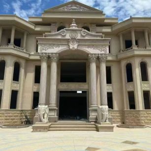 昌都 黄金麻别墅外墙干挂，大柱，大象，蘑菇石，雕花板