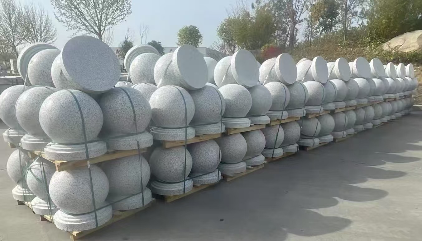 昌都 白麻花岗岩石材圆球，石球，挡车球，隔离球，景观石球，风水球等