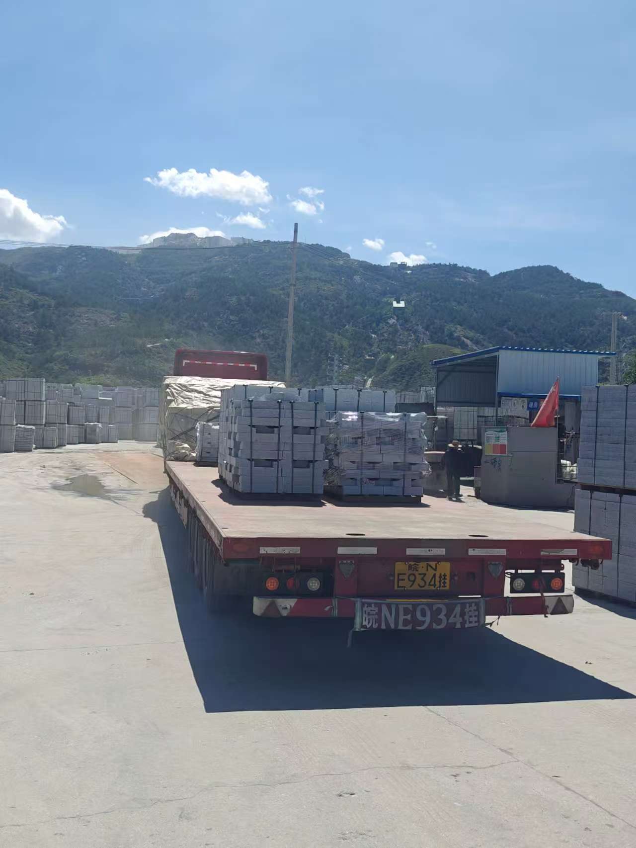 昌都 芝麻白仿形路沿石，直形路沿石