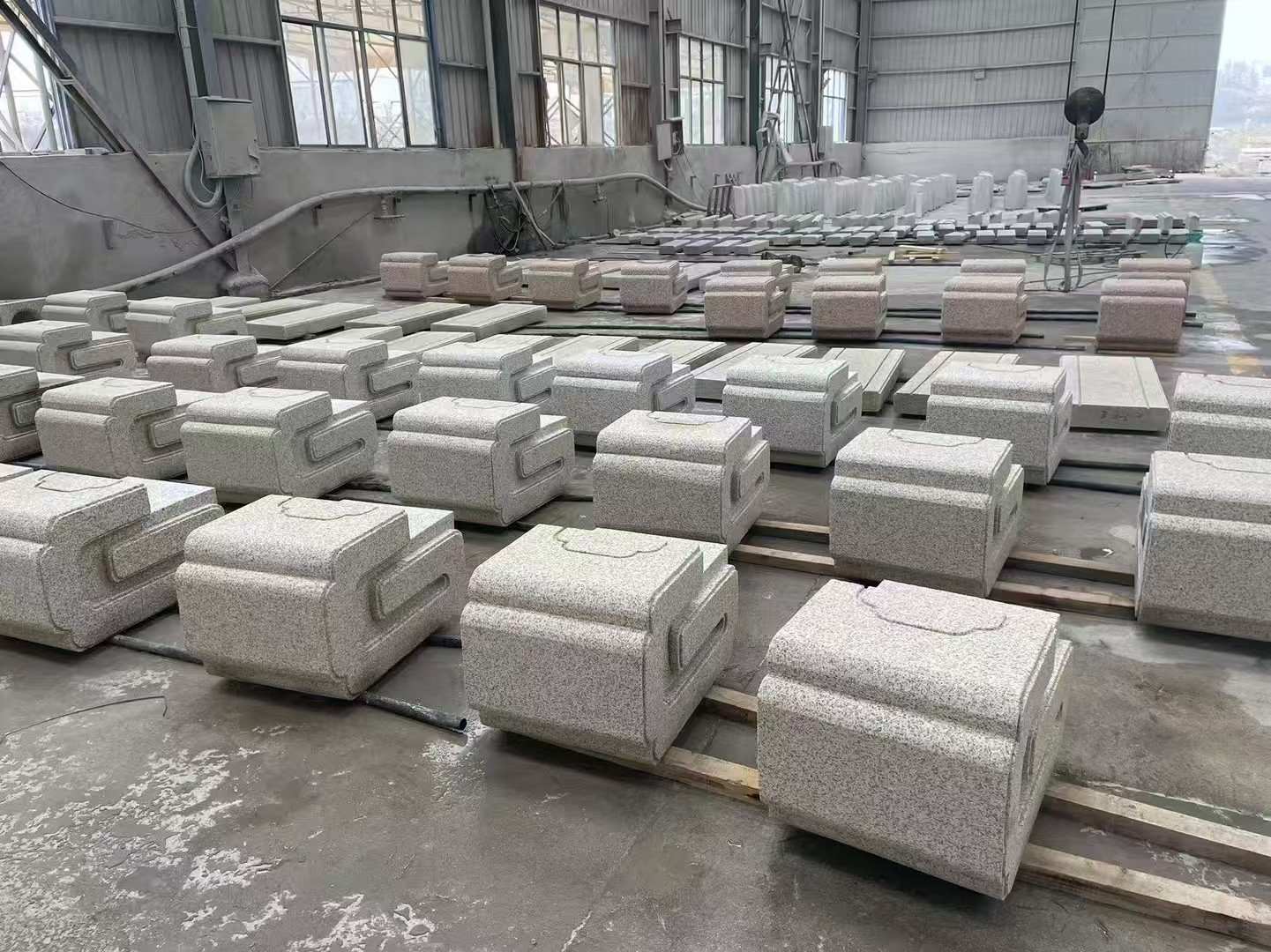 昌都 白麻花岗岩异形加工-石凳，坐凳