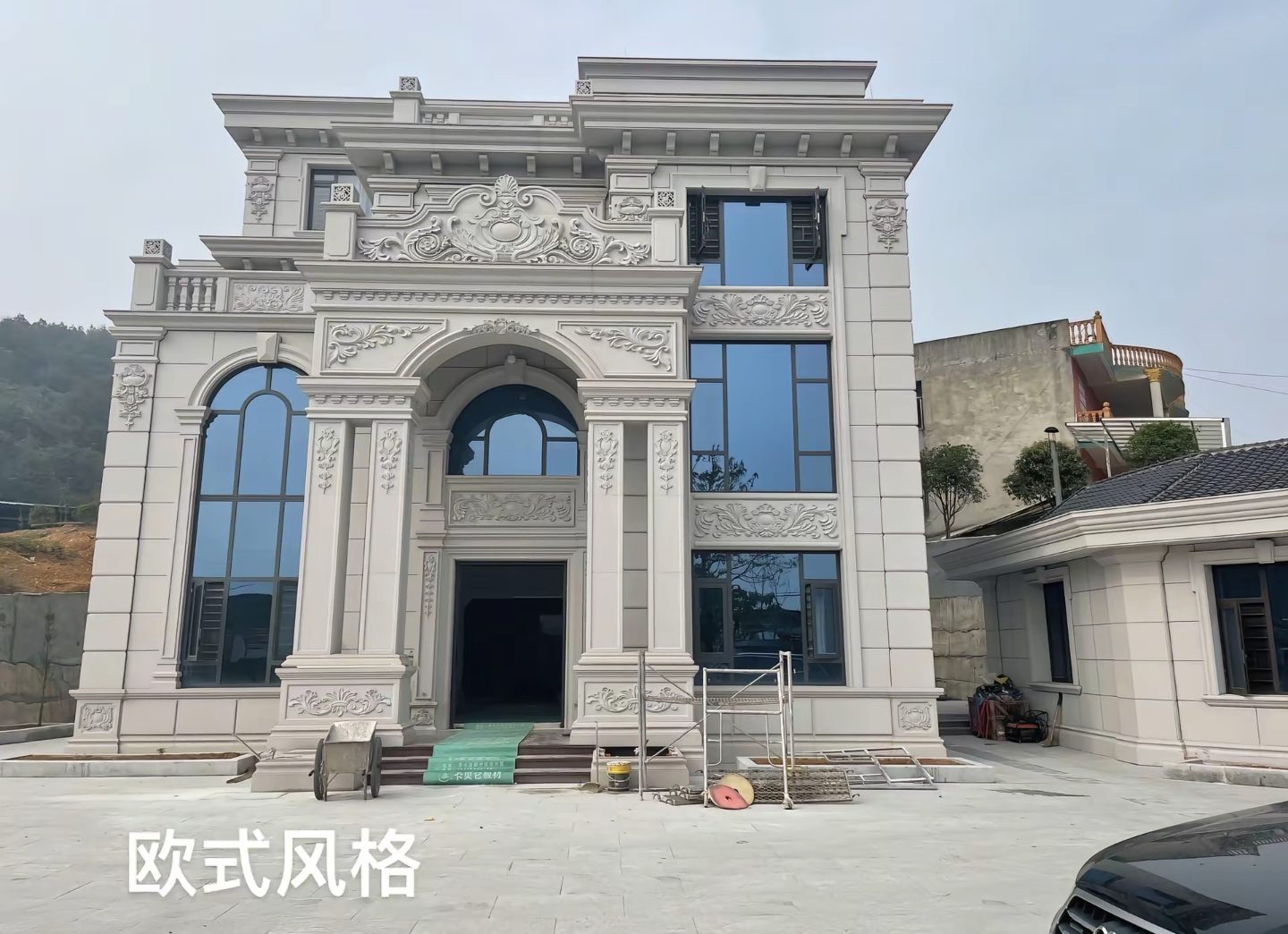 昌都 白麻花岗岩别墅外墙干挂