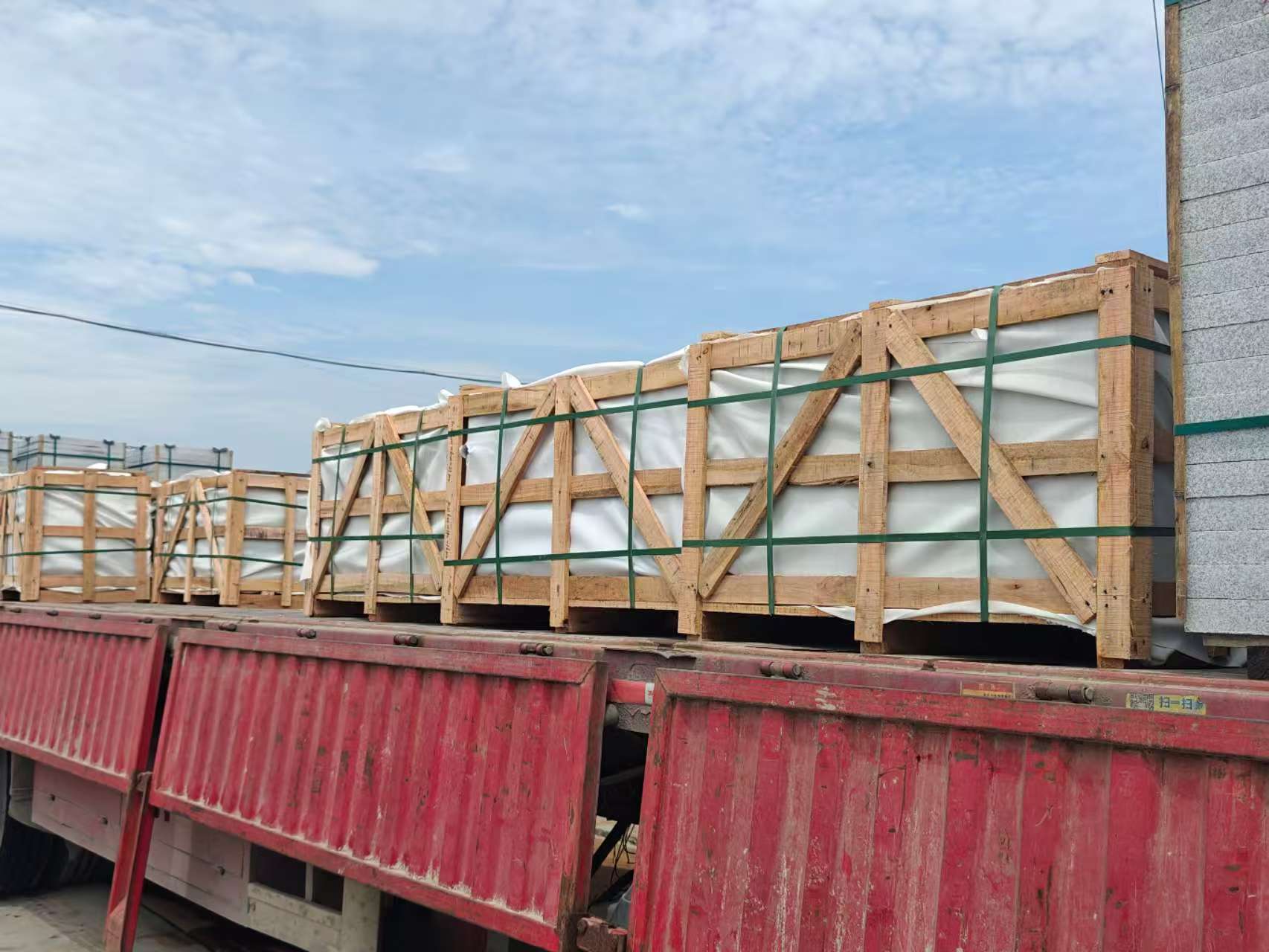 昌都 芝麻白花岗岩地铺石出口专车-泰国游